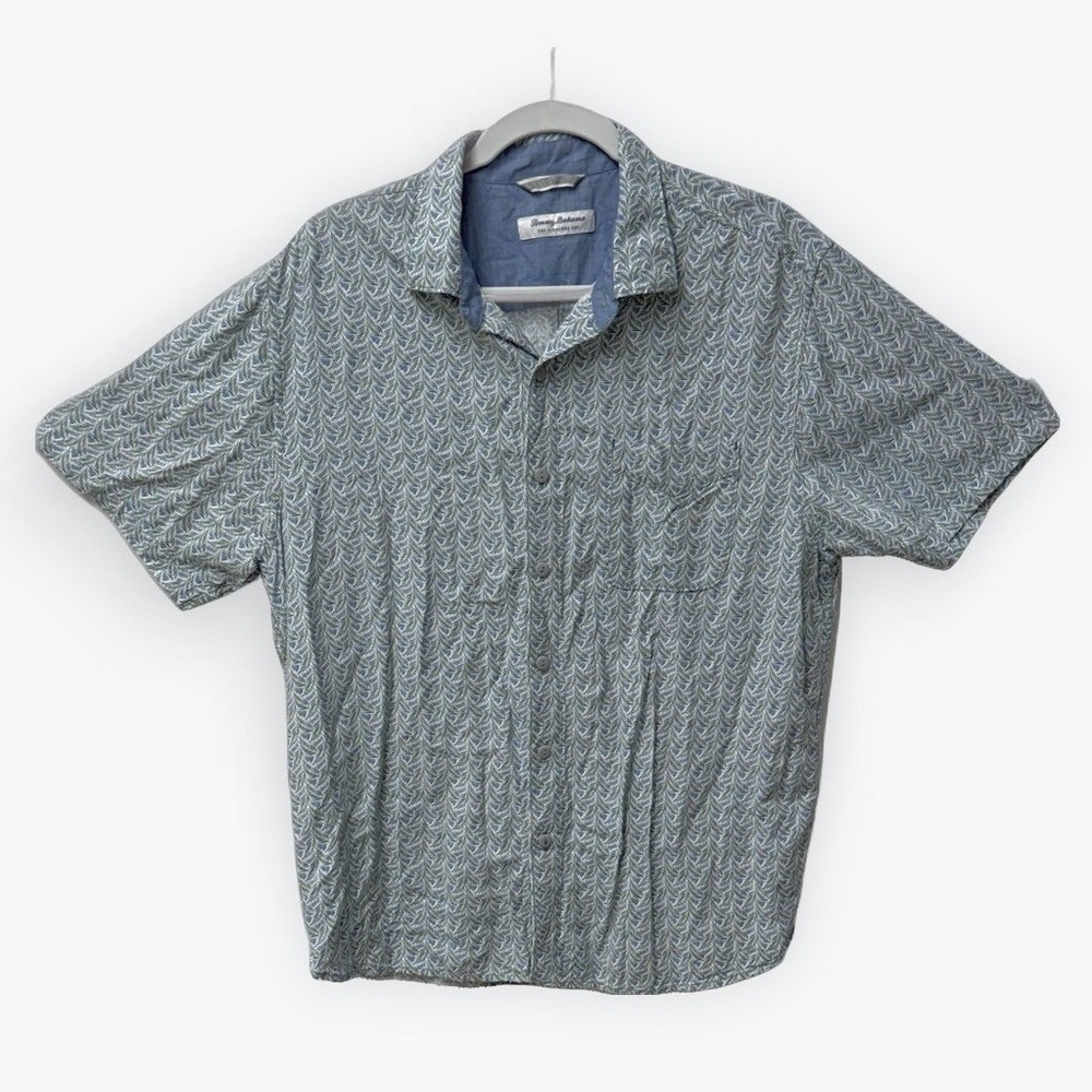Tommy Bahama Veracruz Cay Mens Large Blue Leaf Print Ecovero Viscose Shirt